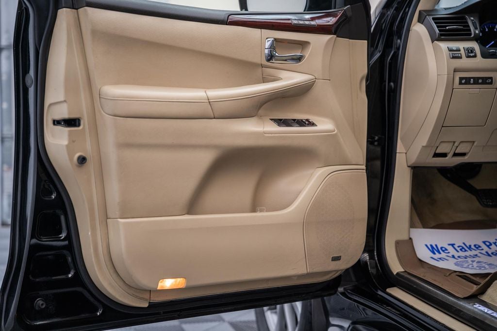 2011 Lexus LX 570