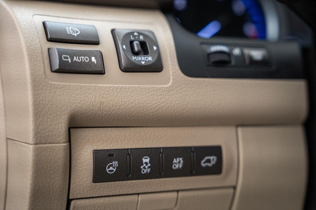 2011 Lexus LX 570
