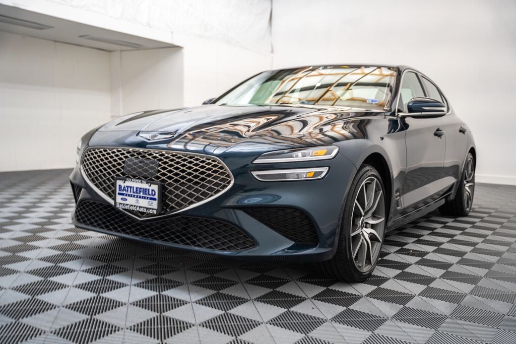 2025 Genesis G70 2.5T