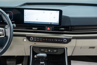 2025 Kia Carnival SX