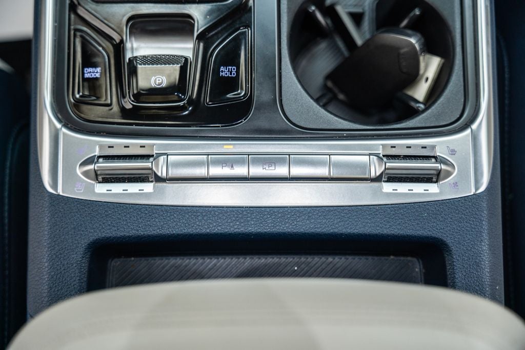 2025 Kia Carnival SX