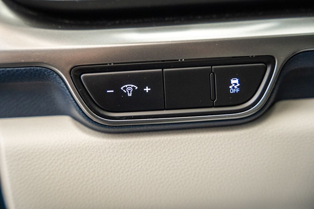 2025 Kia Carnival SX