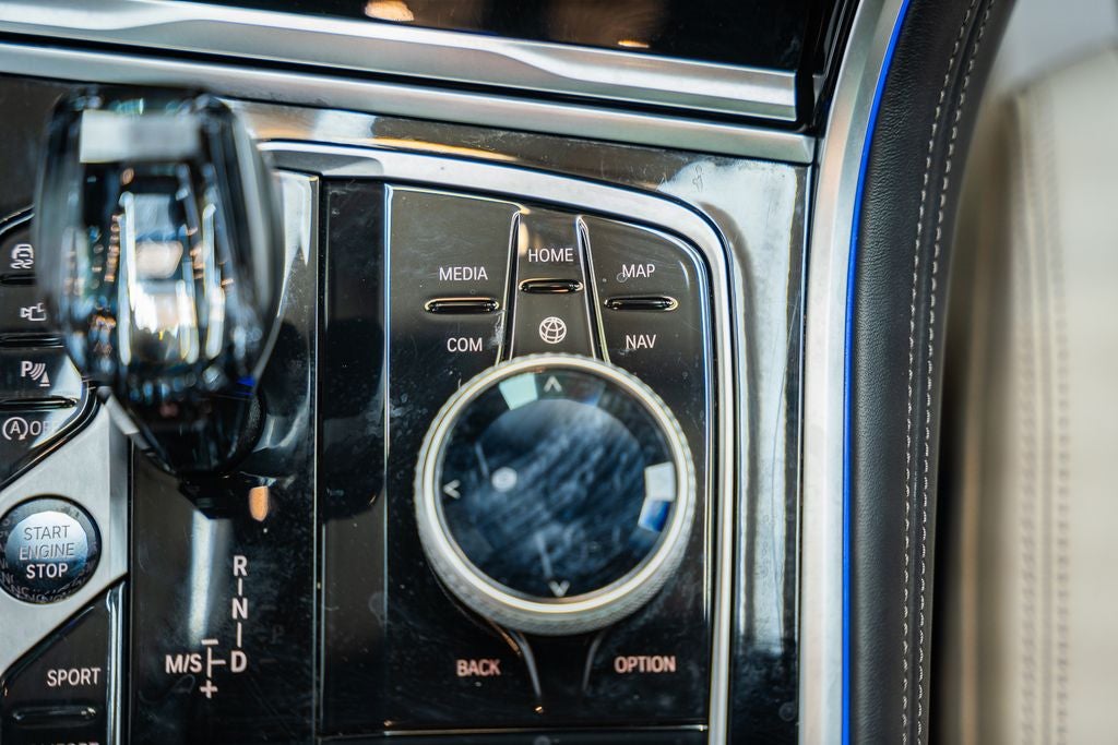 2022 BMW 8 Series 840