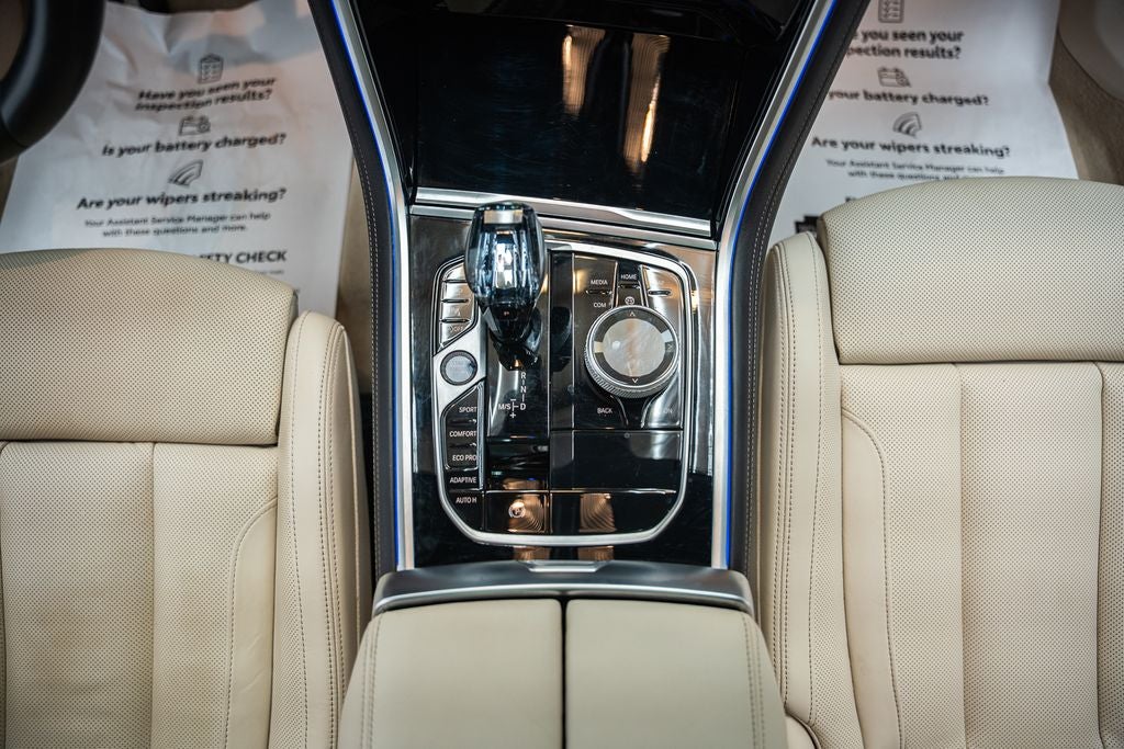 2022 BMW 8 Series 840